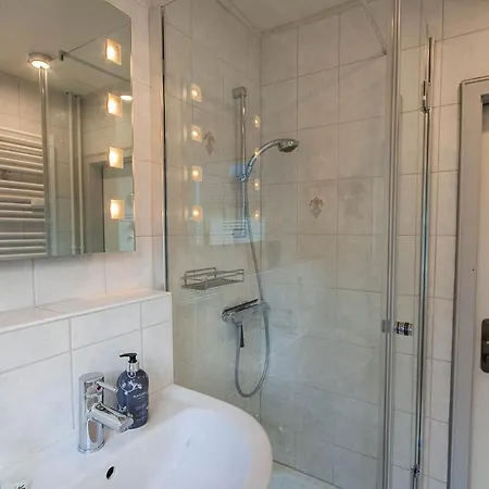 Daire Marit Mit Balkon